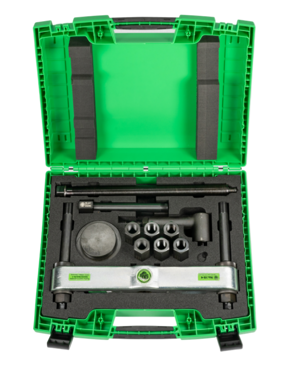 K-226-4/12 Kukko Pulling Device for Truck Axles in Case